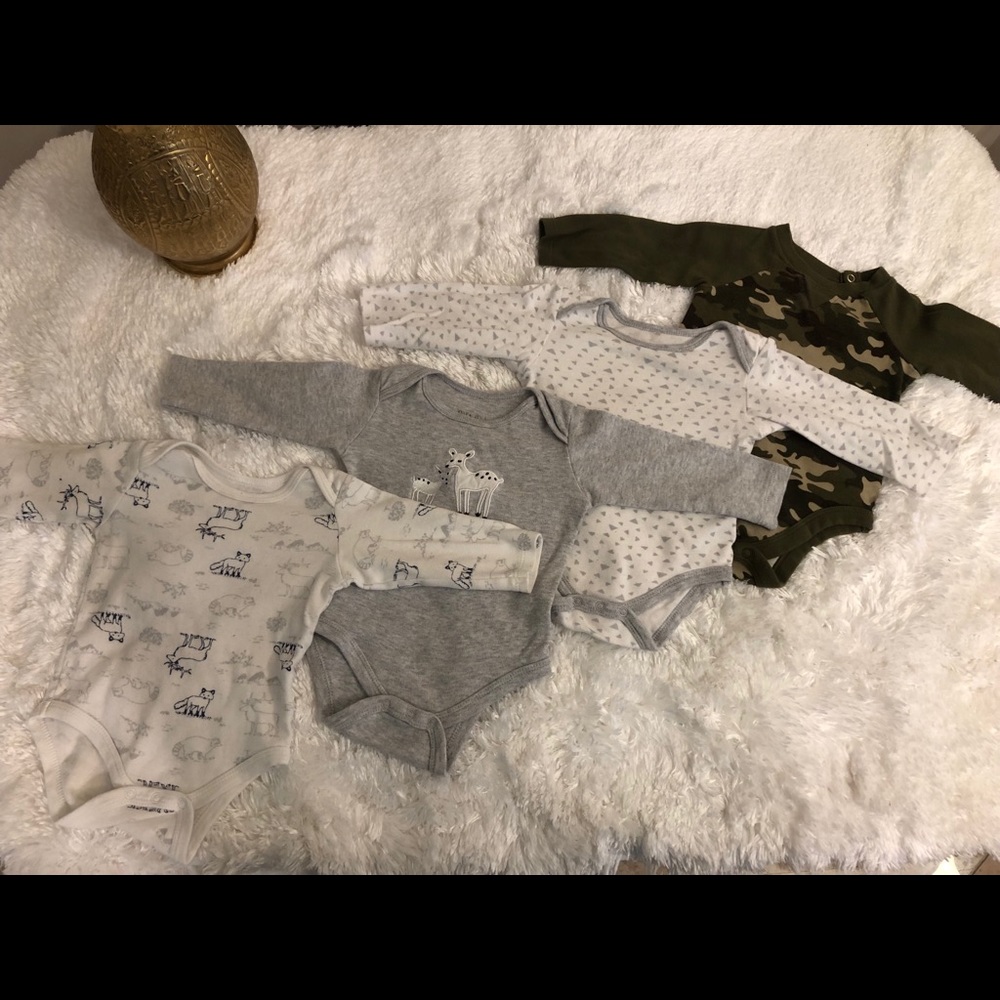 Infant long sleeve body suits